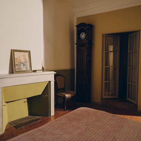 La Maison D'Odette ลาซิโอตาต์ ภายนอก รูปภาพ