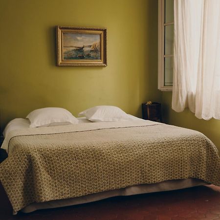 La Maison D'Odette ลาซิโอตาต์ ภายนอก รูปภาพ