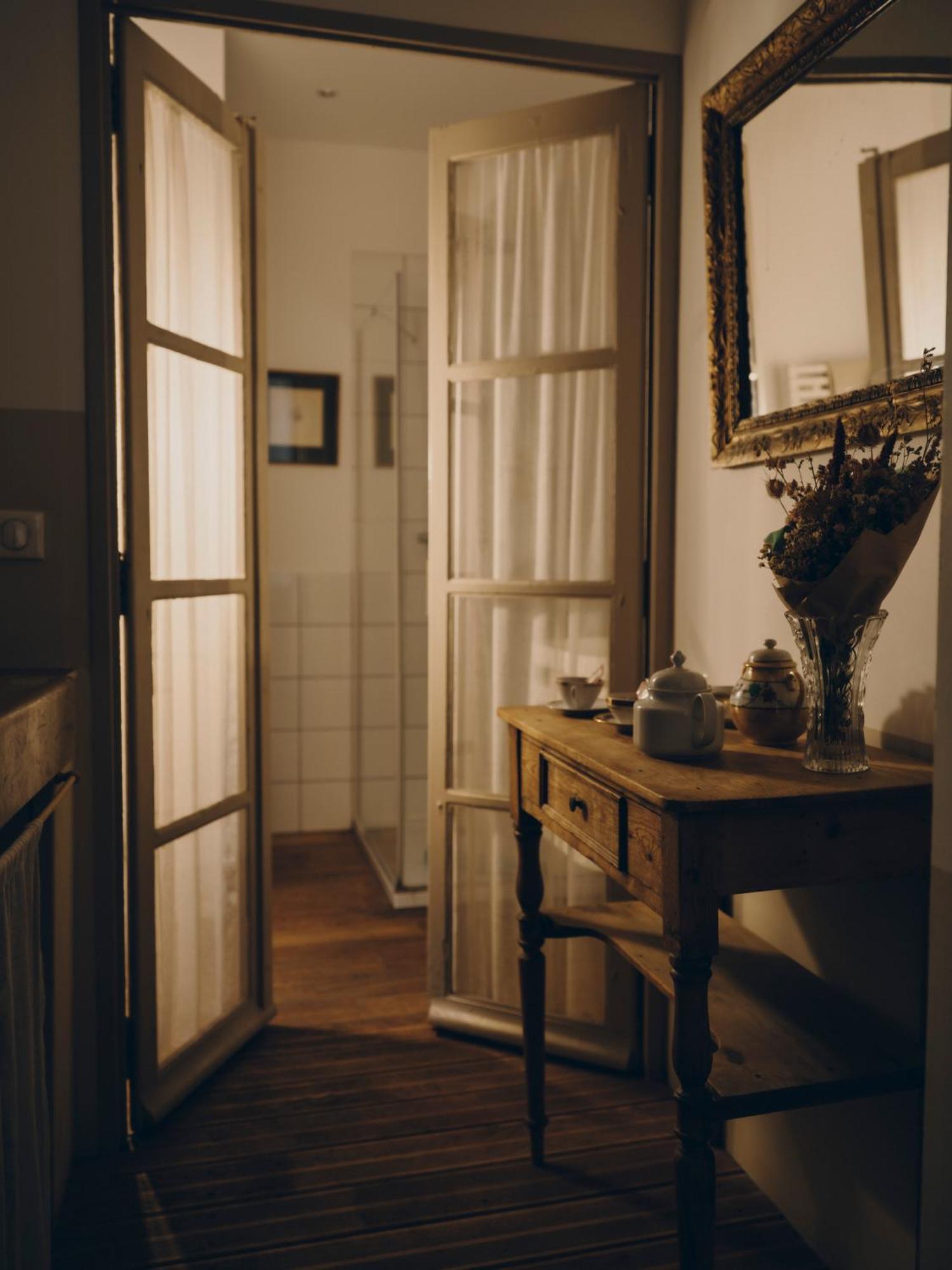 La Maison D'Odette ลาซิโอตาต์ ภายนอก รูปภาพ